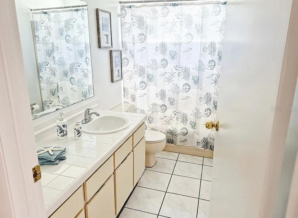 GARDEN GROVE - Residential