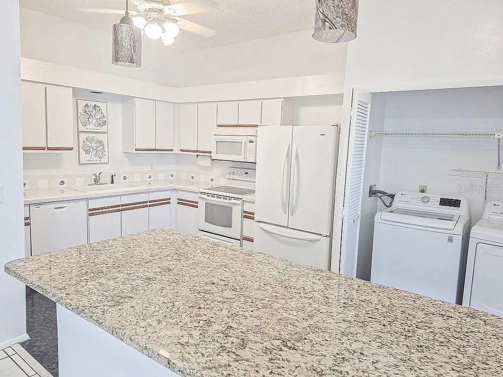 GARDEN GROVE - Residential