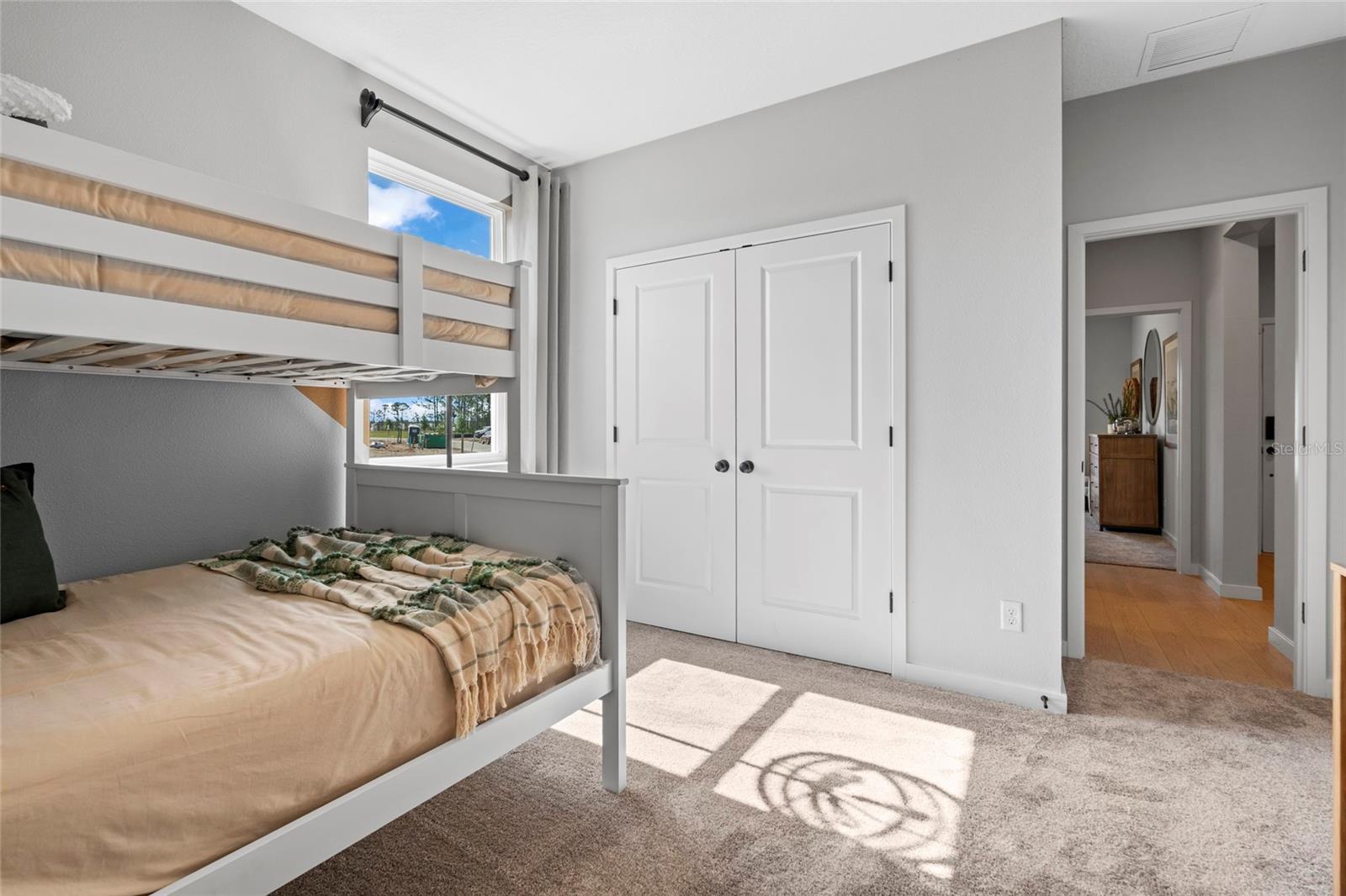 RESERVE EAST - Residential