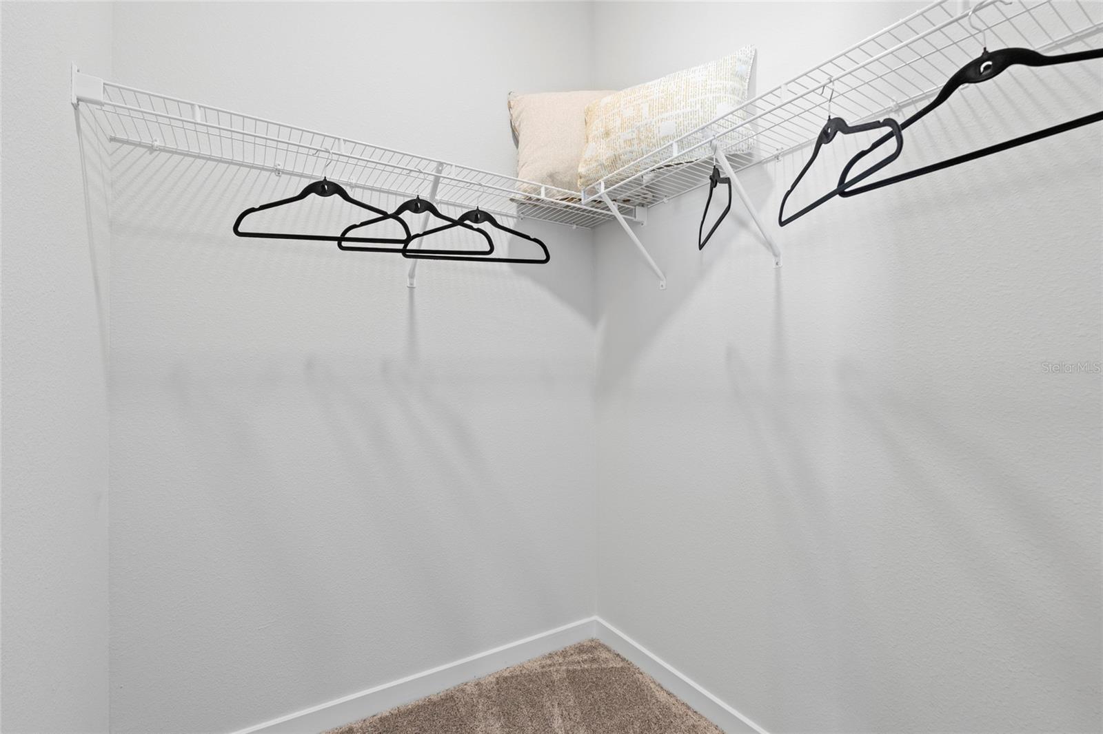 RESERVE EAST - Residential