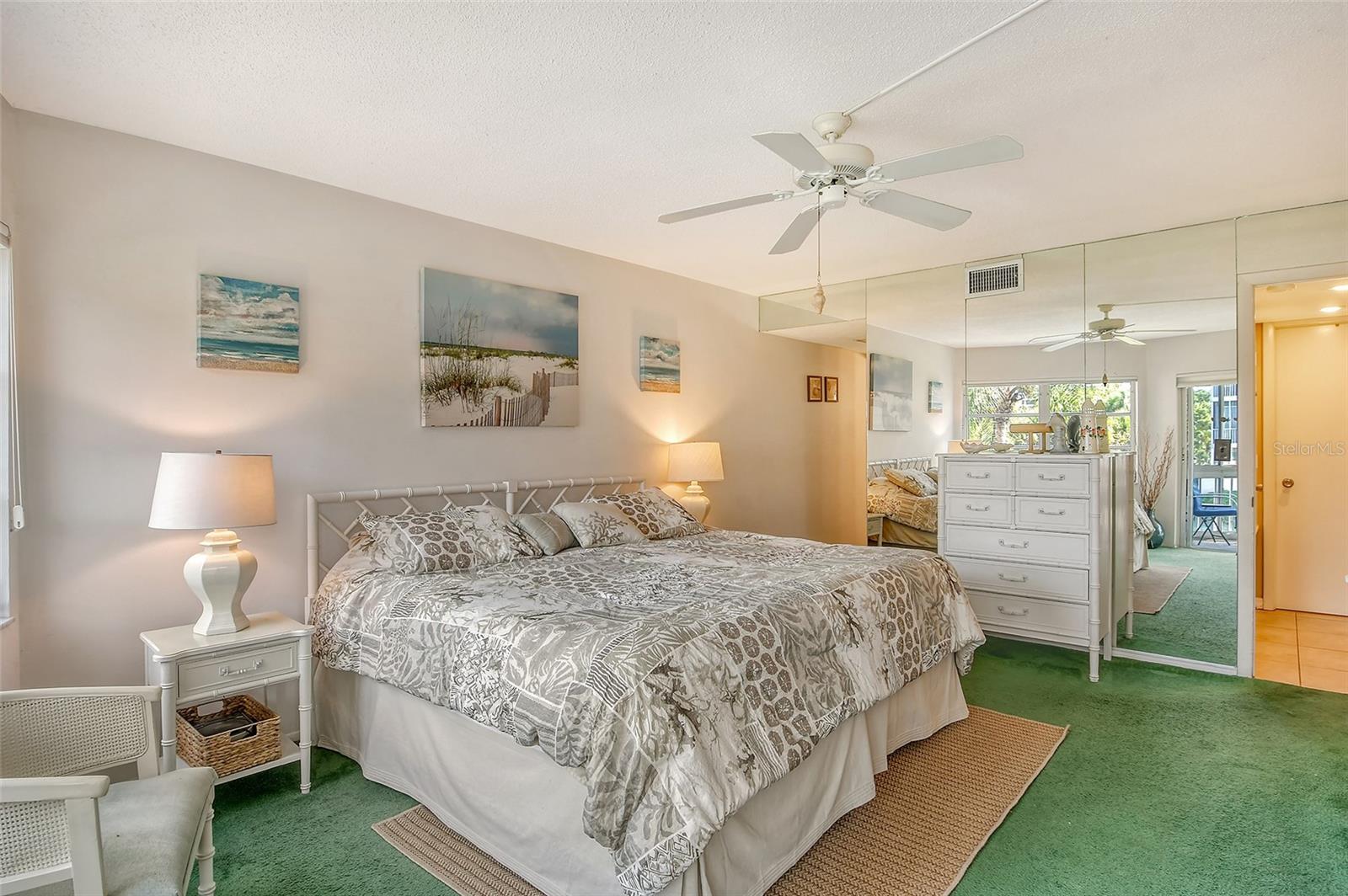 SIESTA HARBOR II - Residential