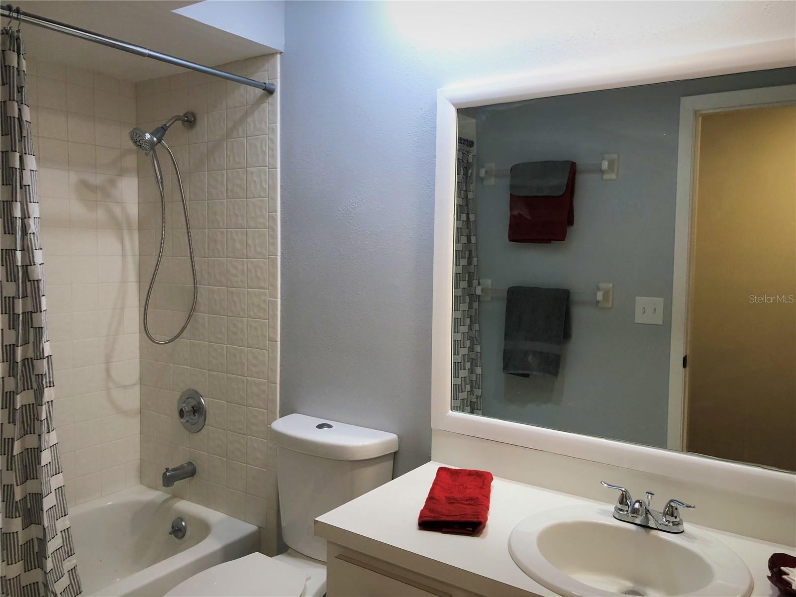 THOMPSON SUB - Residential Lease