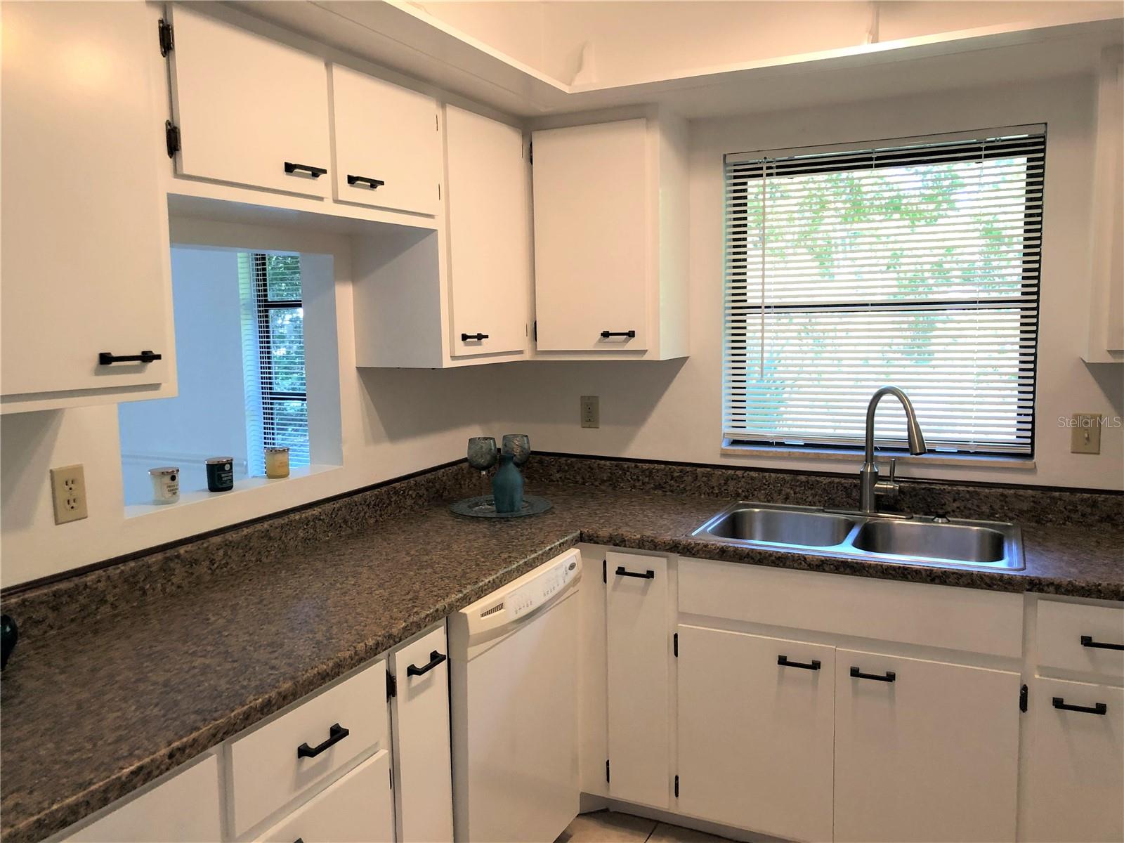 THOMPSON SUB - Residential Lease