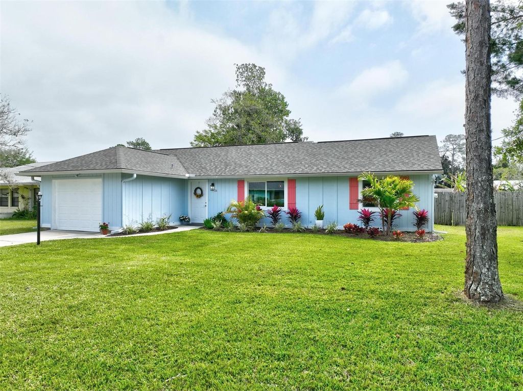 Photo of 26 Fillmore Lane, Palm Coast, FL 32137 (MLS # FC314864)
