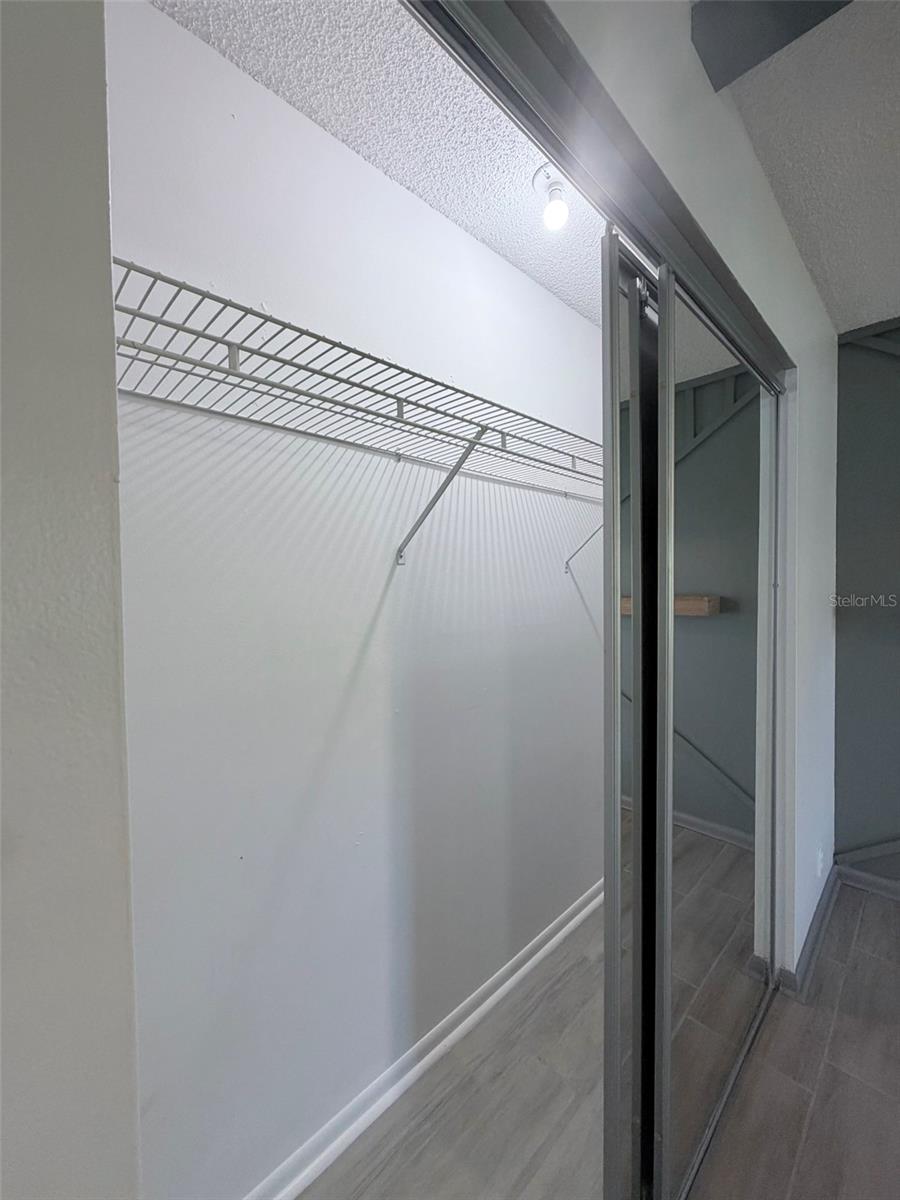 PALM HARBOR CENTER PH01 - Residential Lease