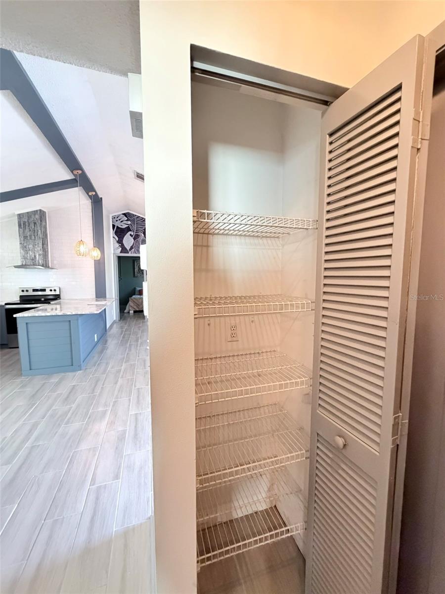 PALM HARBOR CENTER PH01 - Residential Lease