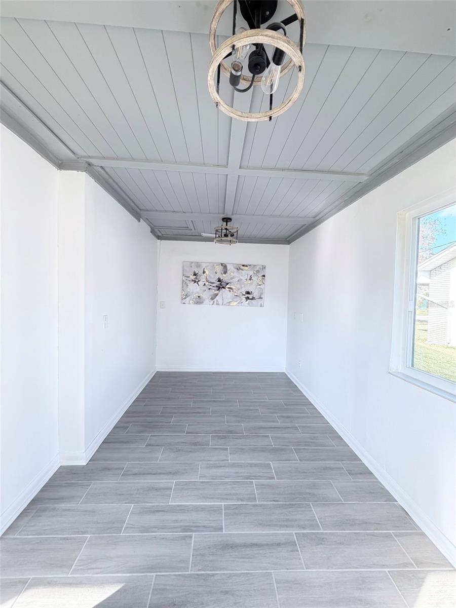 PALM HARBOR CENTER PH01 - Residential Lease