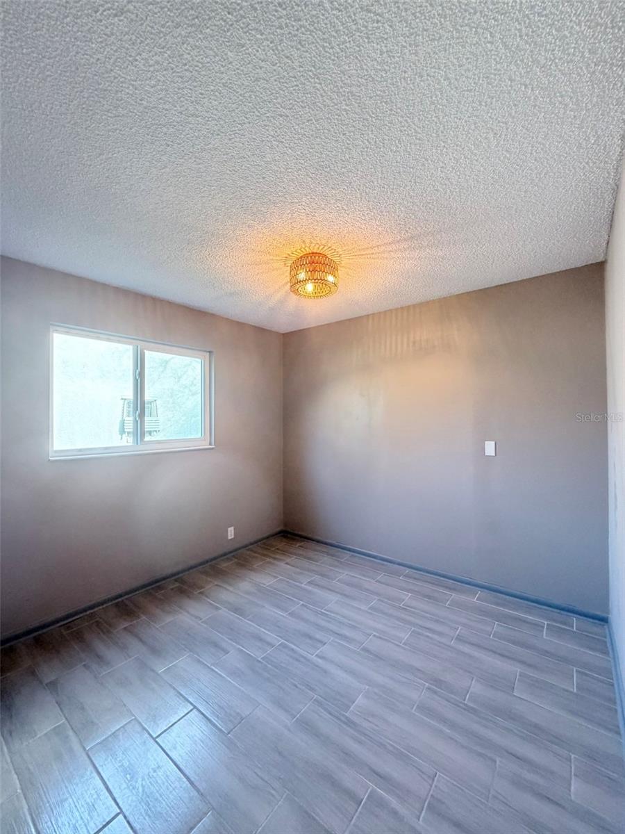 PALM HARBOR CENTER PH01 - Residential Lease