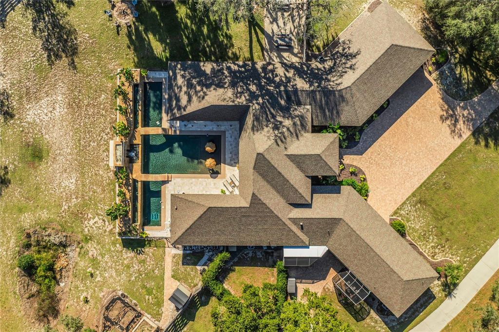 Photo of 183 Mcgregor Road, Deland, FL 32720 (MLS # O6362216)