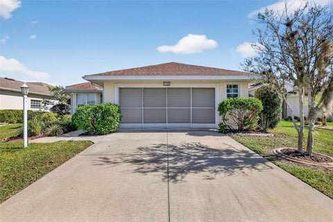 21202 Braveheart Drive, Leesburg, FL 34748