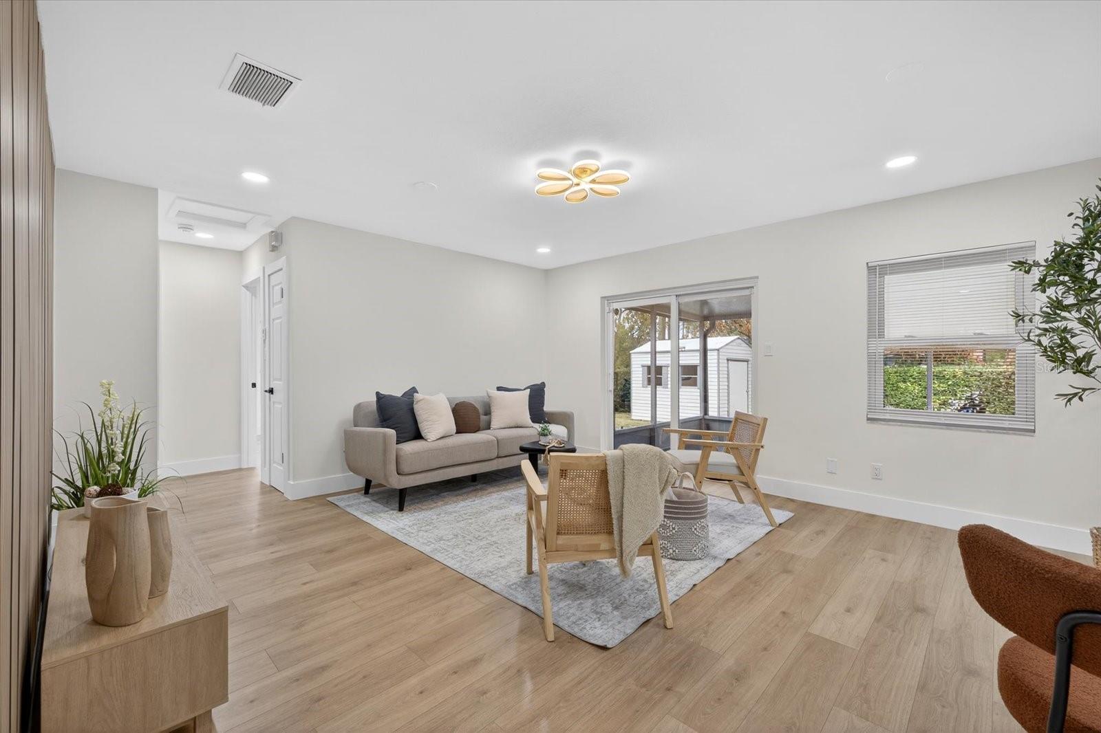 TEMPLE GROVE ESTATE RESUB OF LTS - Residential