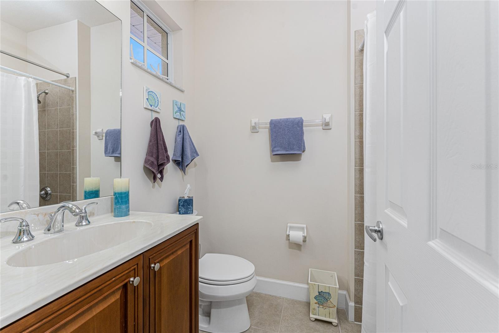 ACAPULCO PLACE - Residential