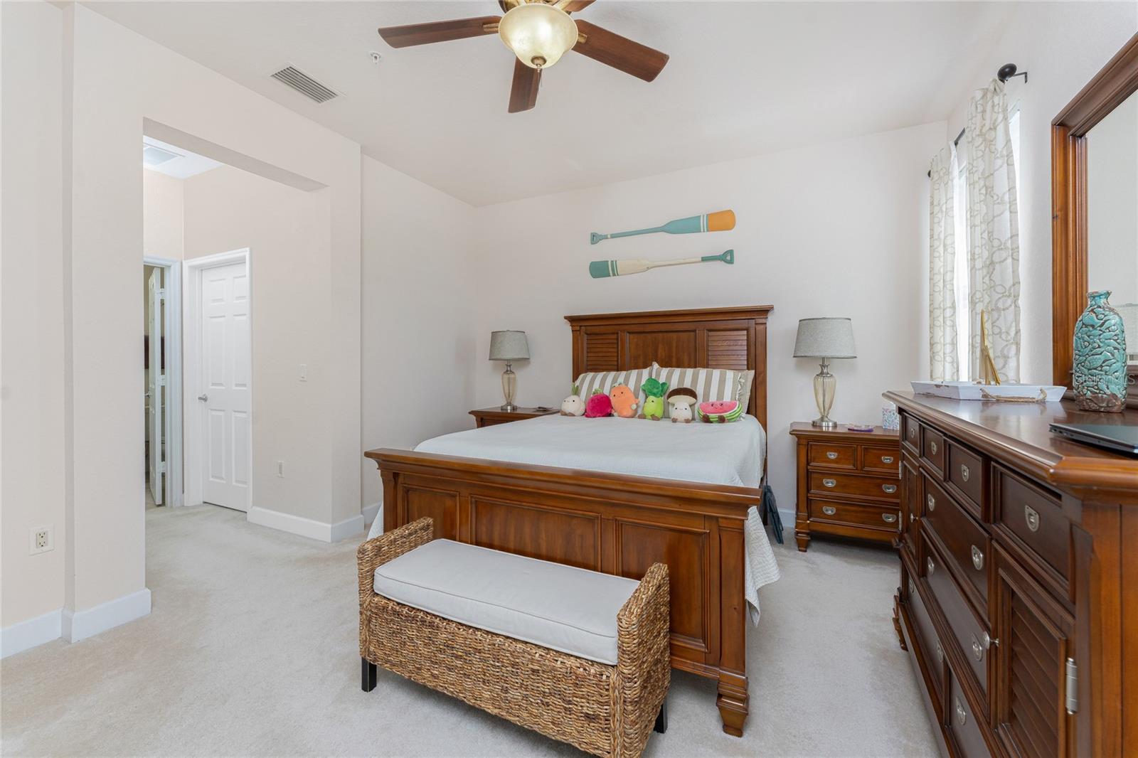 ACAPULCO PLACE - Residential