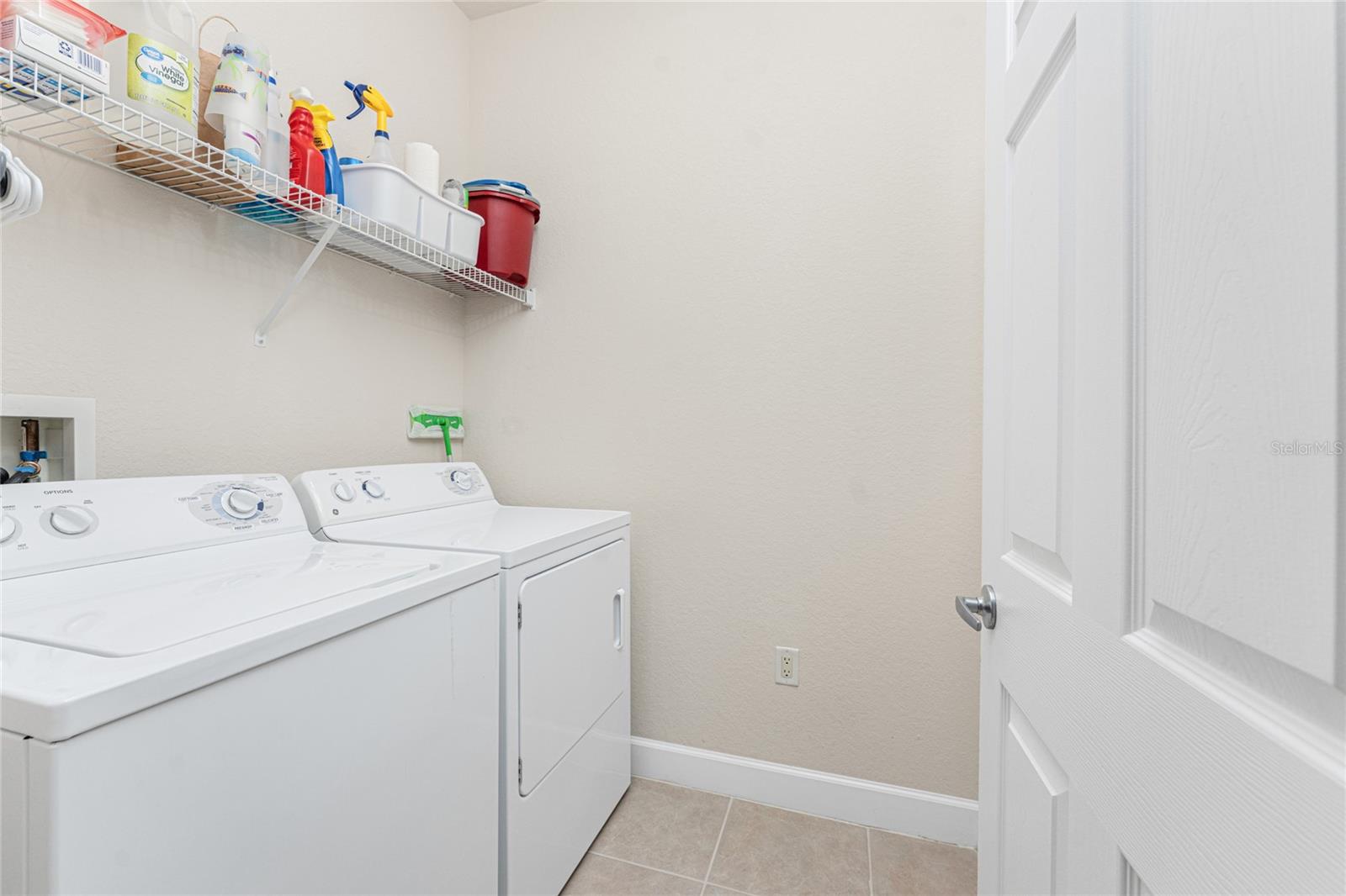 ACAPULCO PLACE - Residential