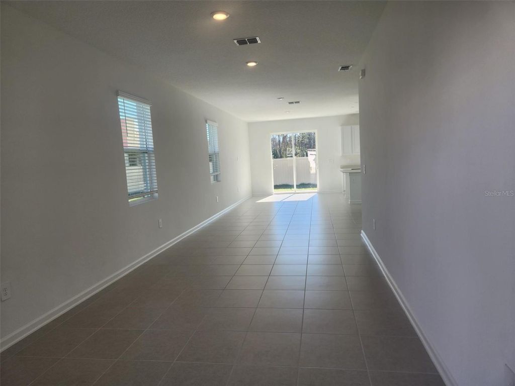 Photo of 2724 Skyline Loop, Kissimmee, FL 34758 (MLS # O6373579)