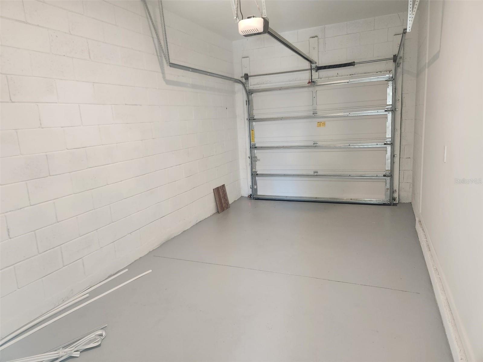 WESTVIEW POD A PH 3 - Residential Lease