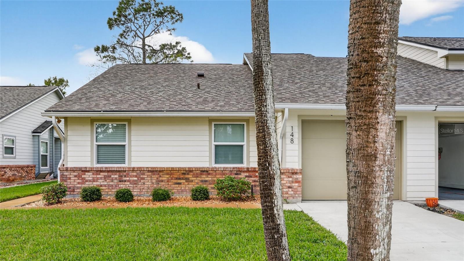 HAWKS LANDING AT PELICAN BAY CONDO PH 01-06 AMD 01 - Residential