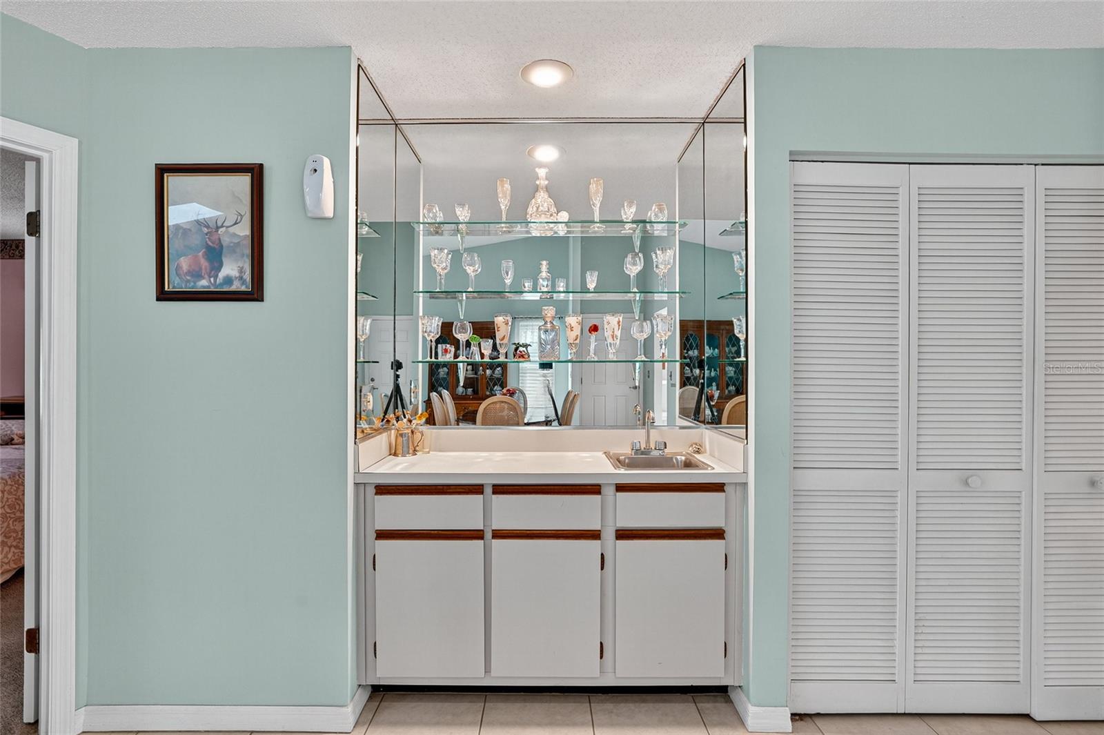 HAWKS LANDING AT PELICAN BAY CONDO PH 01-06 AMD 01 - Residential