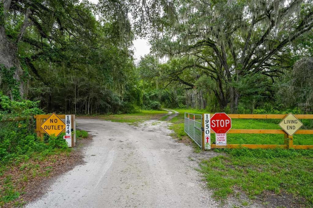 Photo of SE 44th Place, Bushnell, FL 33513 (MLS # G5116099)