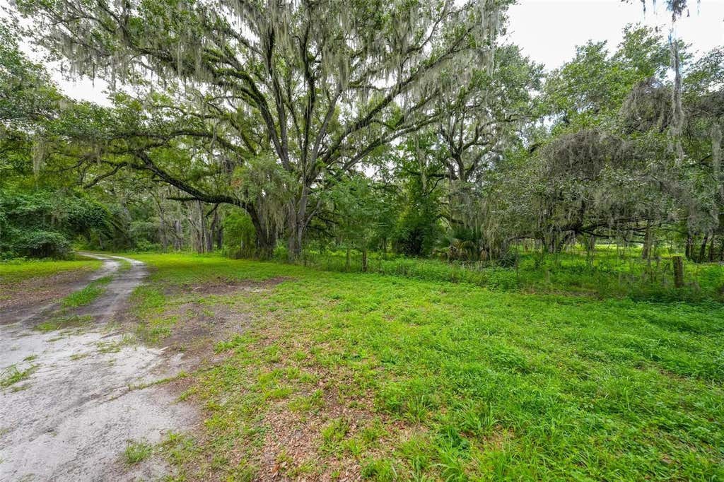 Photo of SE 44th Place, Bushnell, FL 33513 (MLS # G5116099)