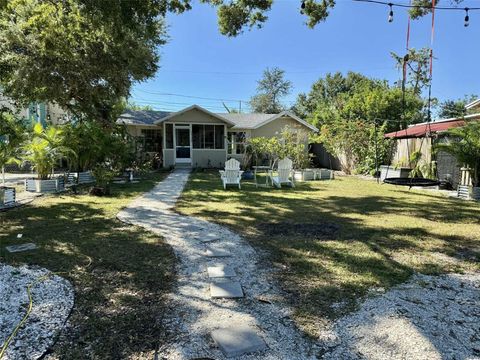2700 25TH AVENUE N ST PETERSBURG FL 33713