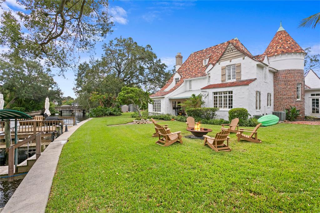 DAVIS ISLANDS PB10 PG52 TO 57 - Residential