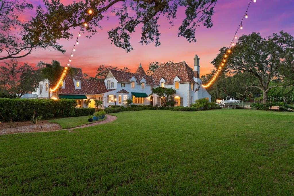 DAVIS ISLANDS PB10 PG52 TO 57 - Residential