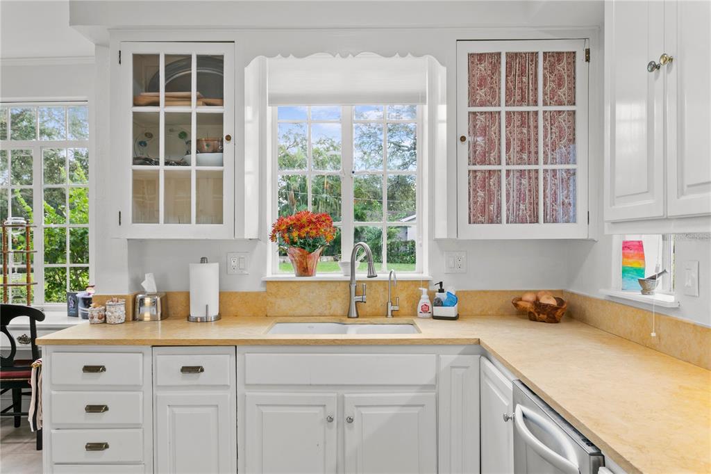 DAVIS ISLANDS PB10 PG52 TO 57 - Residential