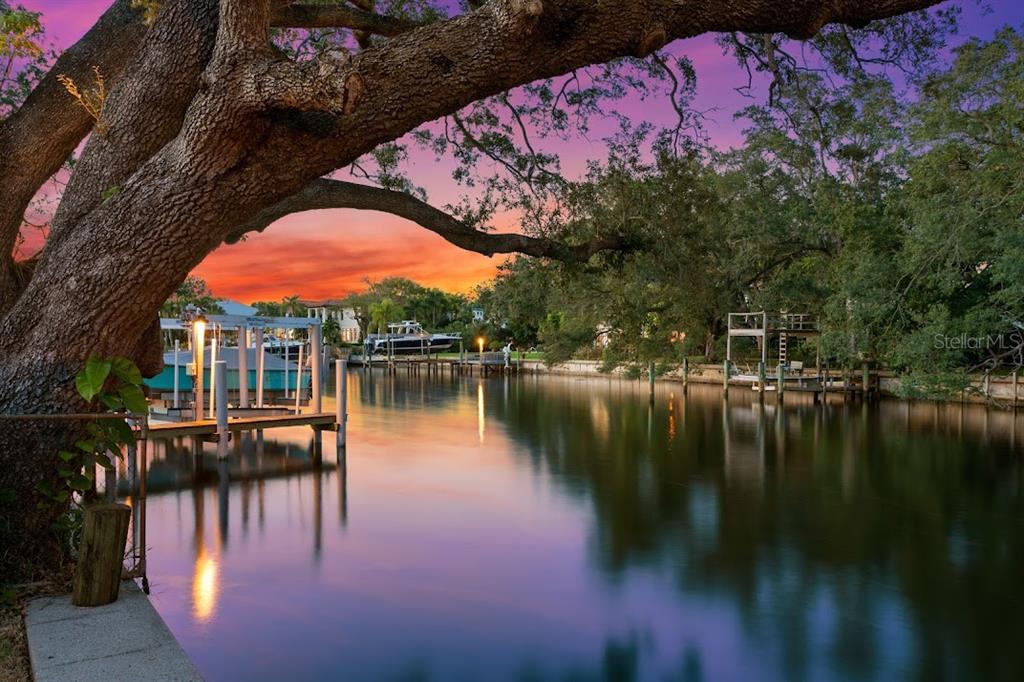 DAVIS ISLANDS PB10 PG52 TO 57 - Residential