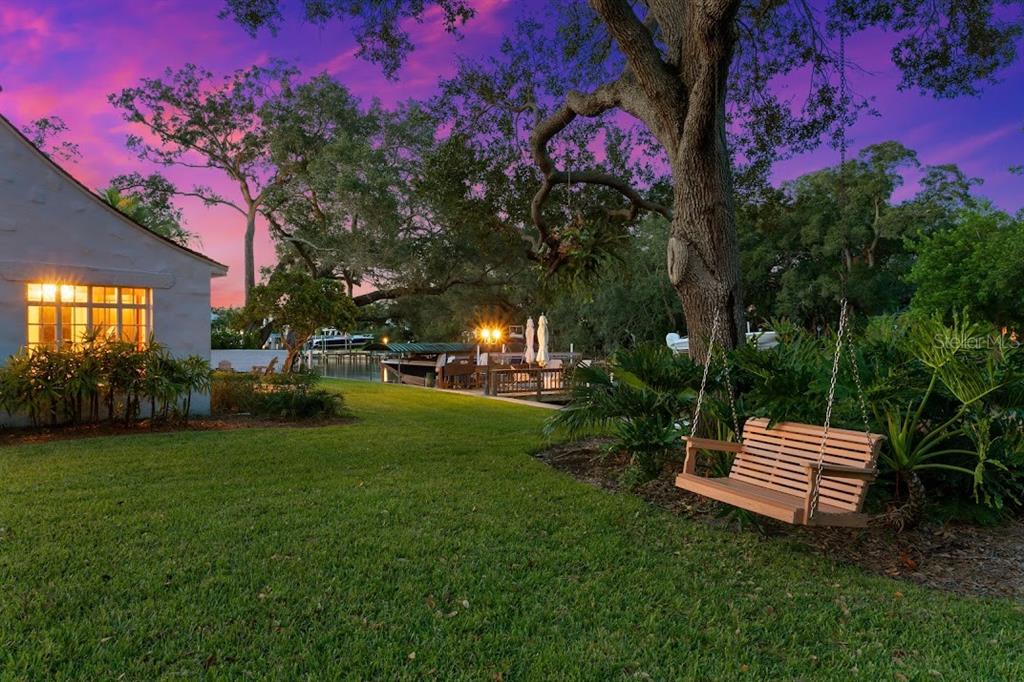 DAVIS ISLANDS PB10 PG52 TO 57 - Residential