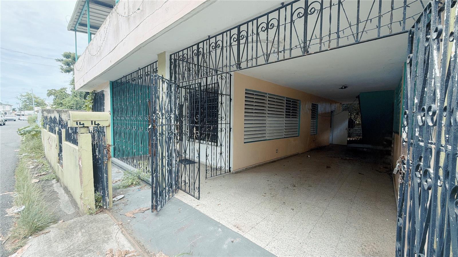 14 ABRA DEL PIMIENTO CALLE 6
