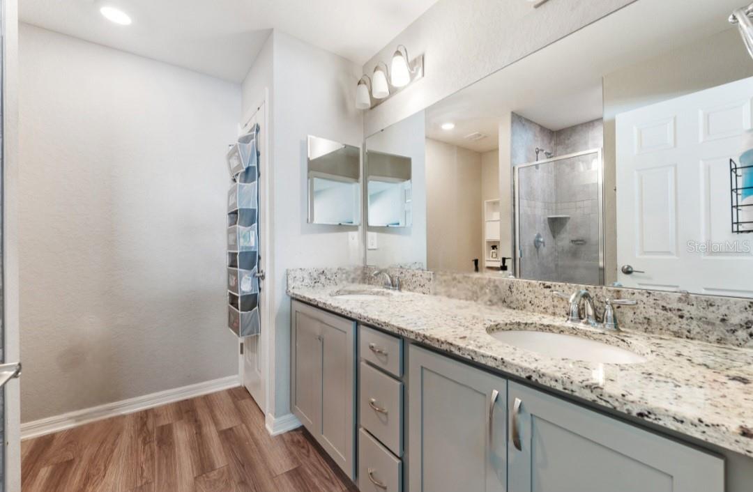 BREAKWATER COVE - Residential