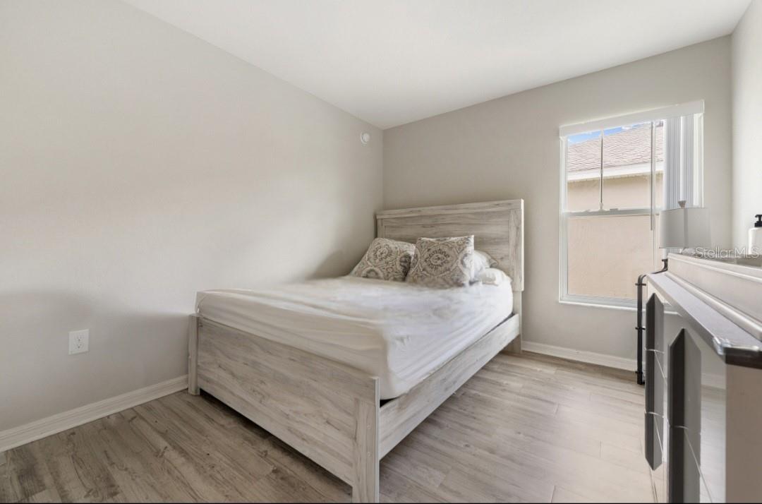 BREAKWATER COVE - Residential