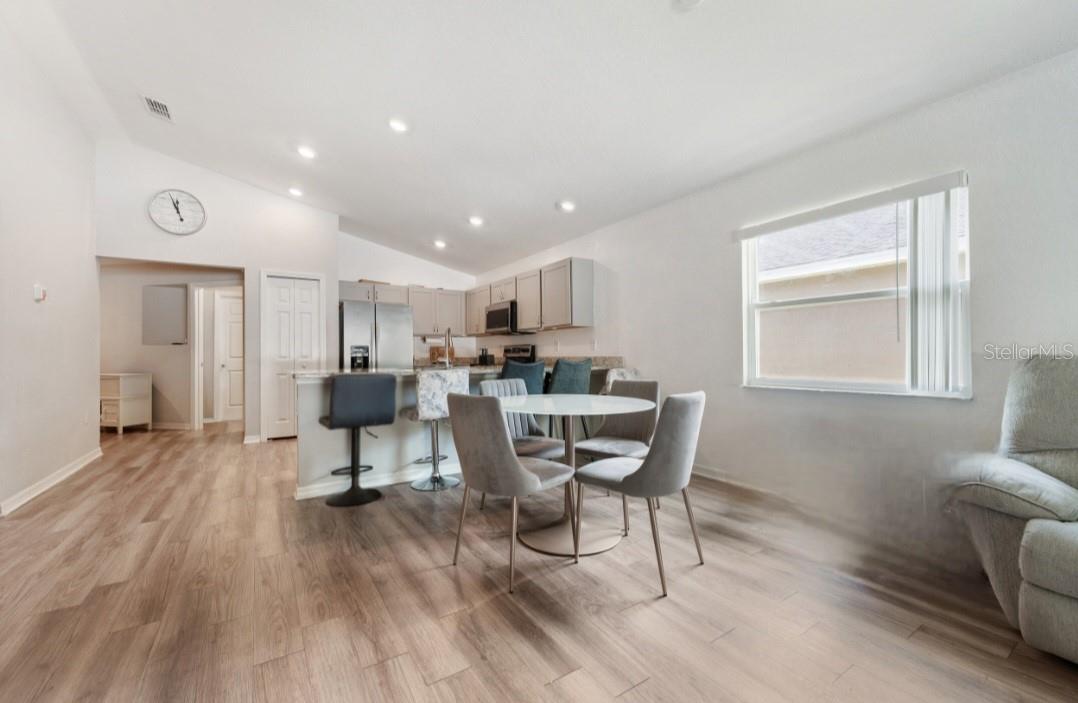 BREAKWATER COVE - Residential