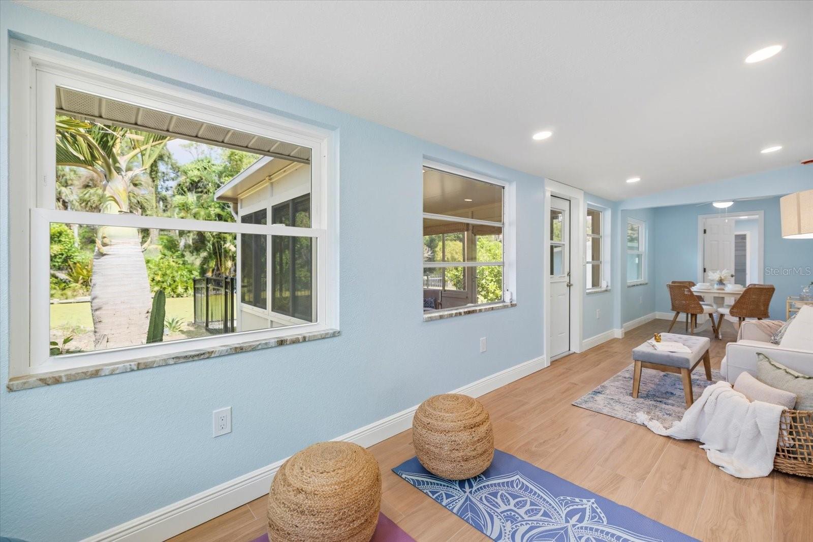 LEMON BAY PARK - Residential