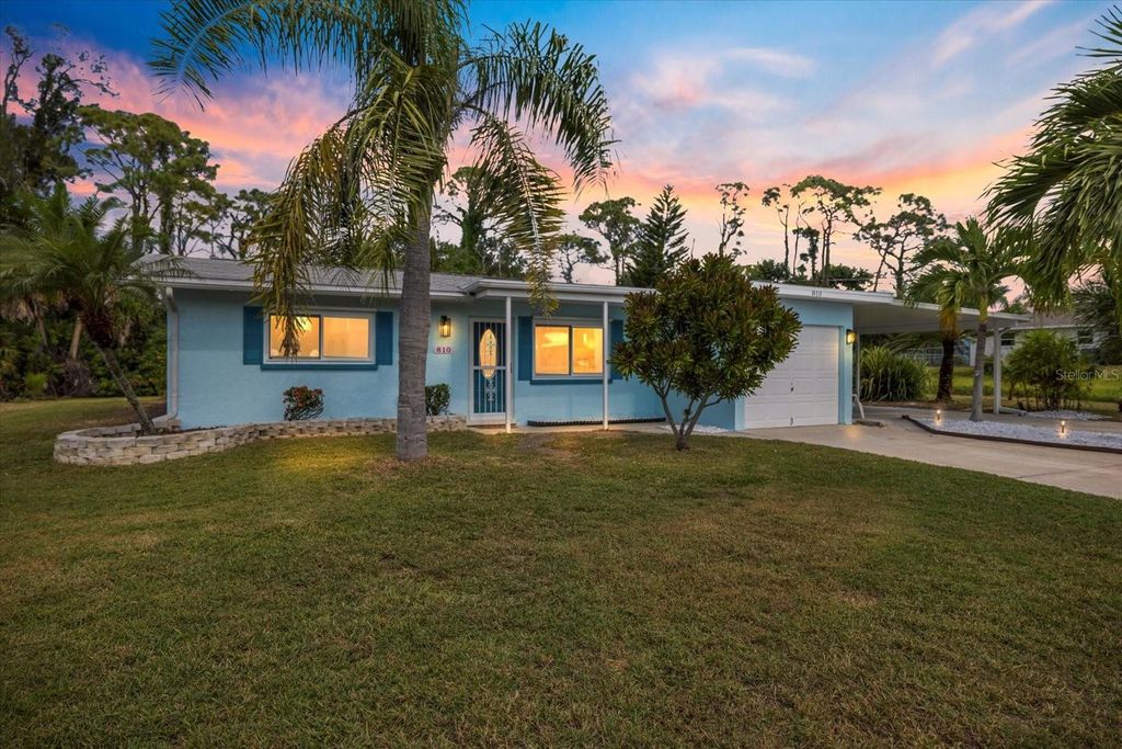 Photo of 810 Harvard Street, Englewood, FL 34223 (MLS # A4669010)