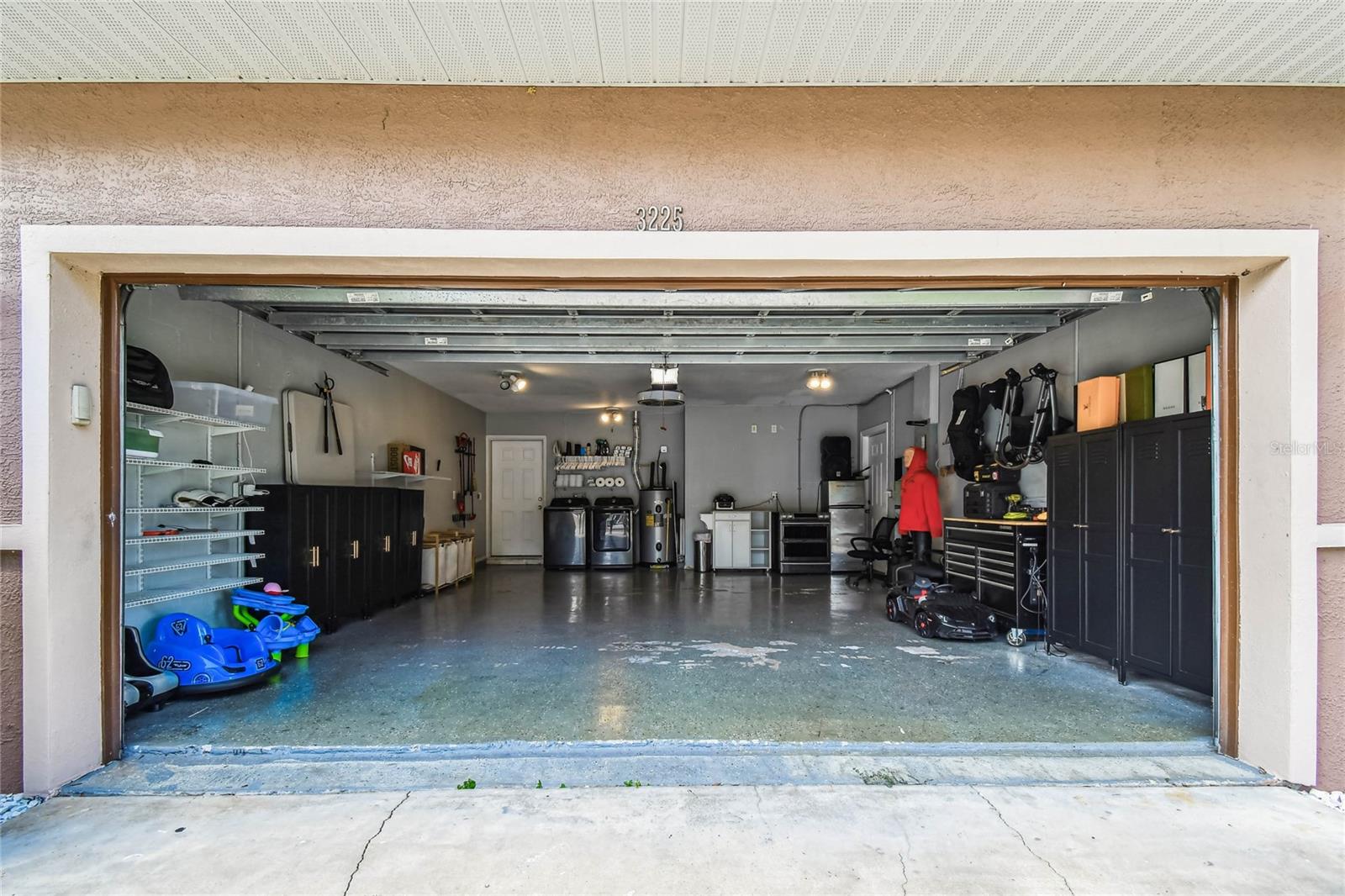 BAYNARD LEE JR 4 - Residential
