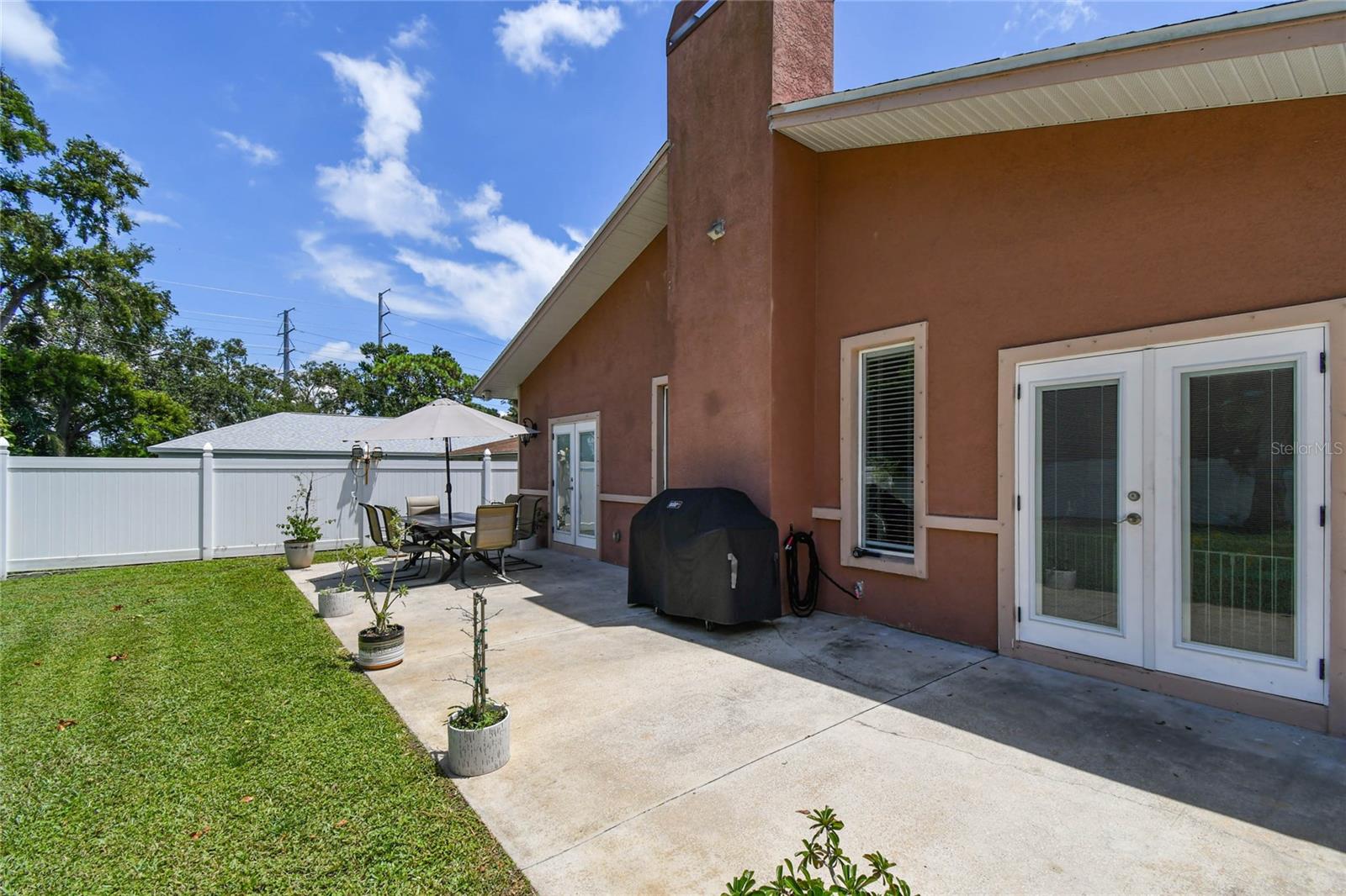 BAYNARD LEE JR 4 - Residential