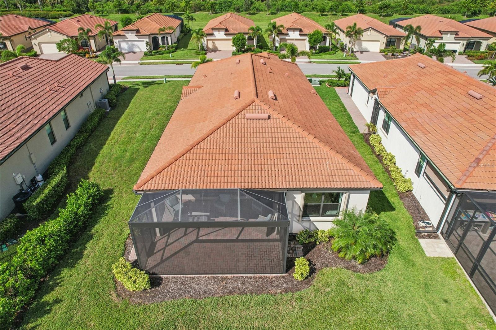 SARASOTA NATIONAL PH 13-B - Residential