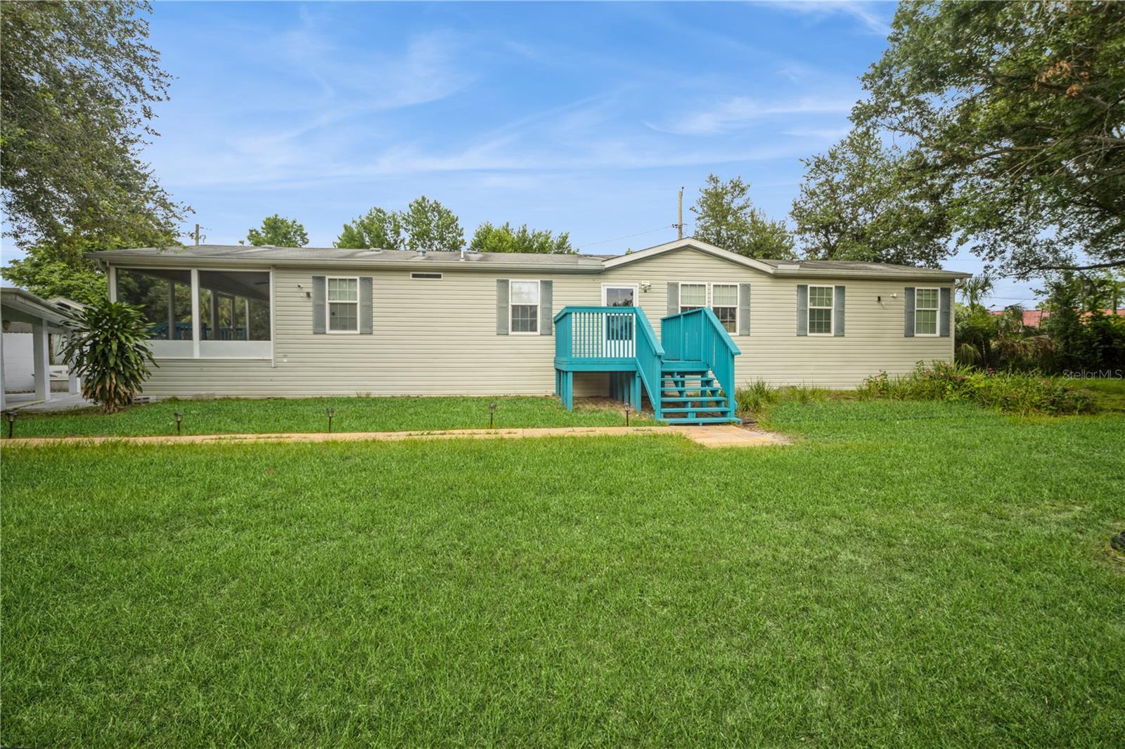 4105 SILVERCREST LANE
