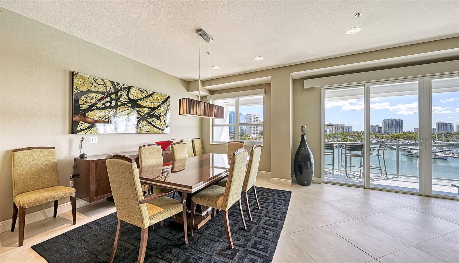 HARBOR VIEW ON GOLDEN GATE POINT - Residential