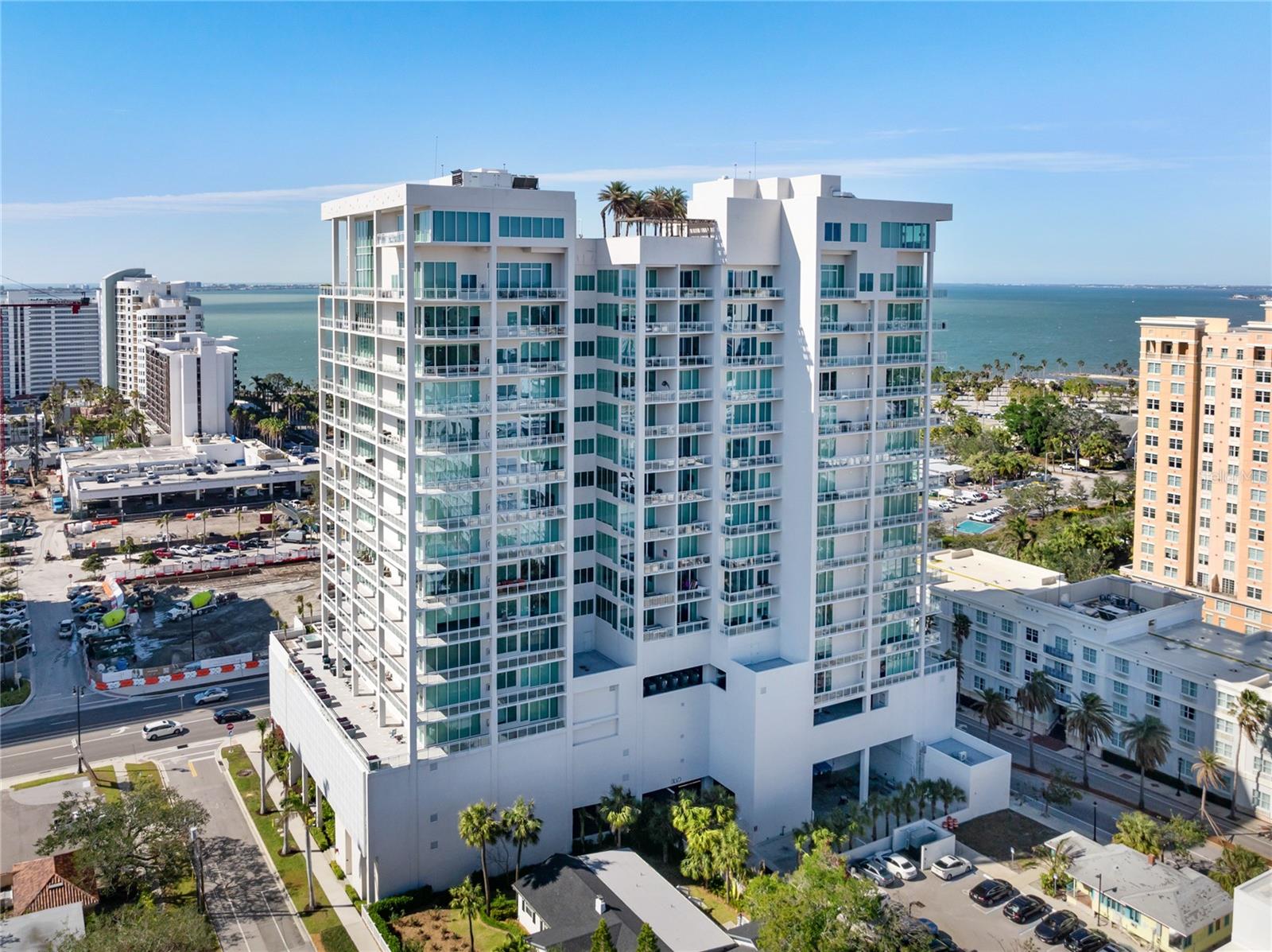 540 N TAMIAMI TRAIL 702