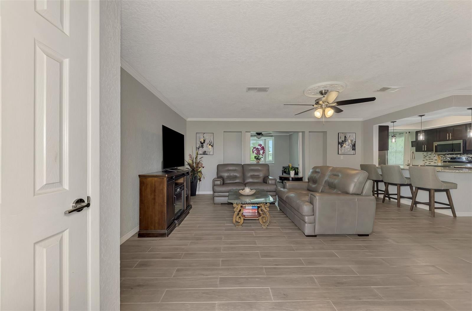 4240 SHAMROCK DRIVE, VENICE, FL, 34293 4 4240 SHAMROCK DRIVE