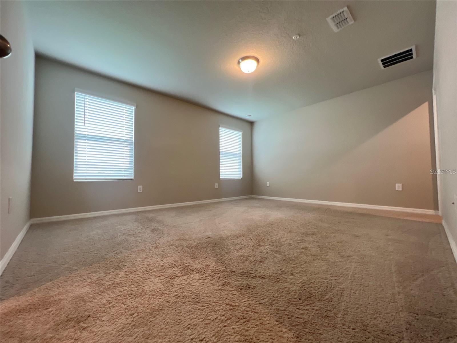 GREENS/FRST LAKE PH 1 - Residential Lease