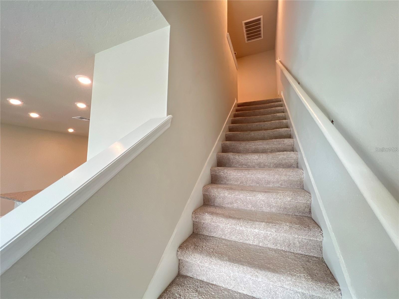 GREENS/FRST LAKE PH 1 - Residential Lease