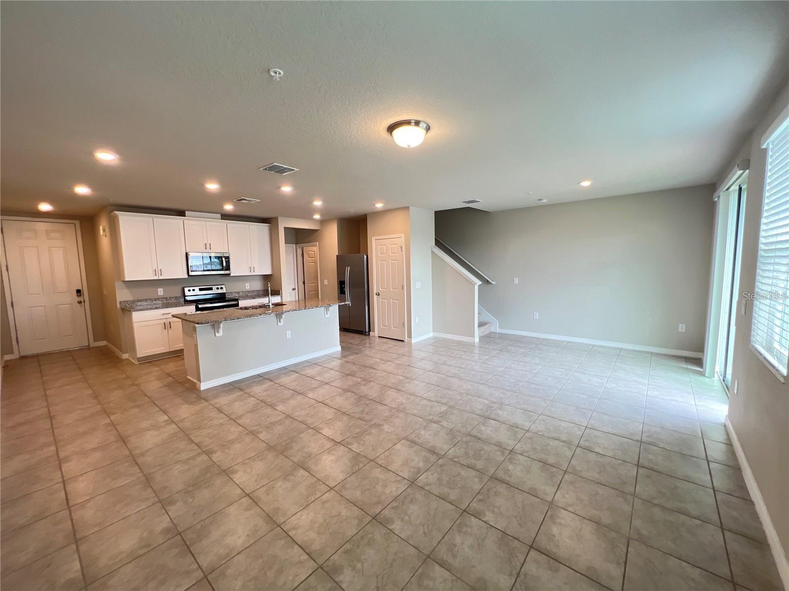 GREENS/FRST LAKE PH 1 - Residential Lease