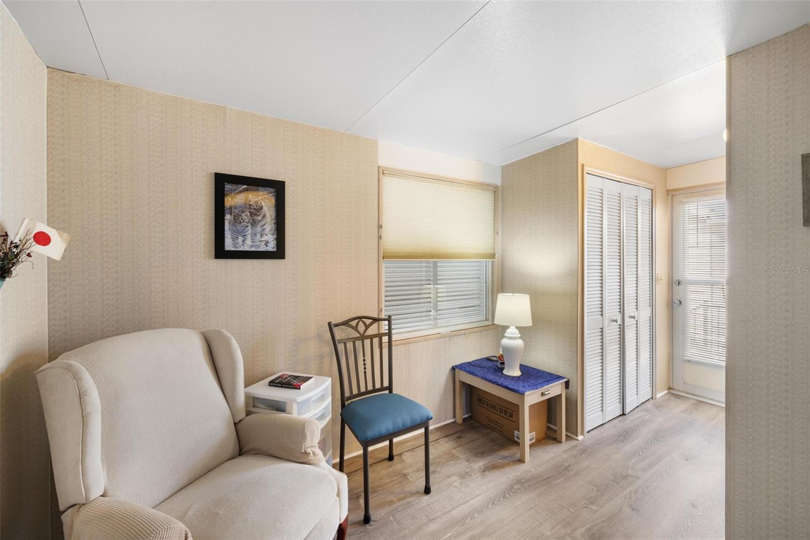 HOLIDAY TRAVEL PARK ENGLEWOOD - Residential