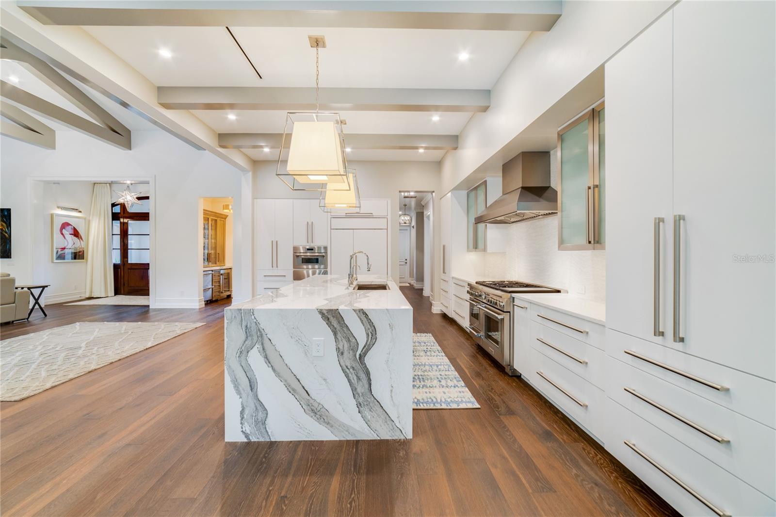 MERRITT PARK - Residential