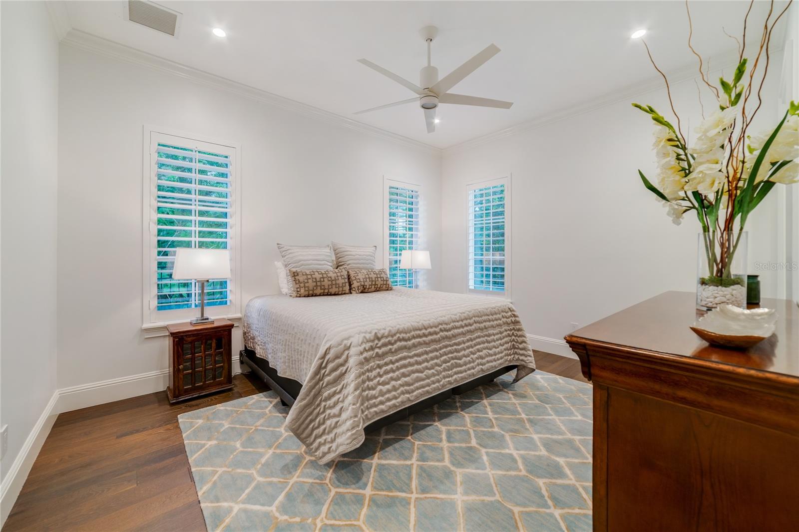 MERRITT PARK - Residential