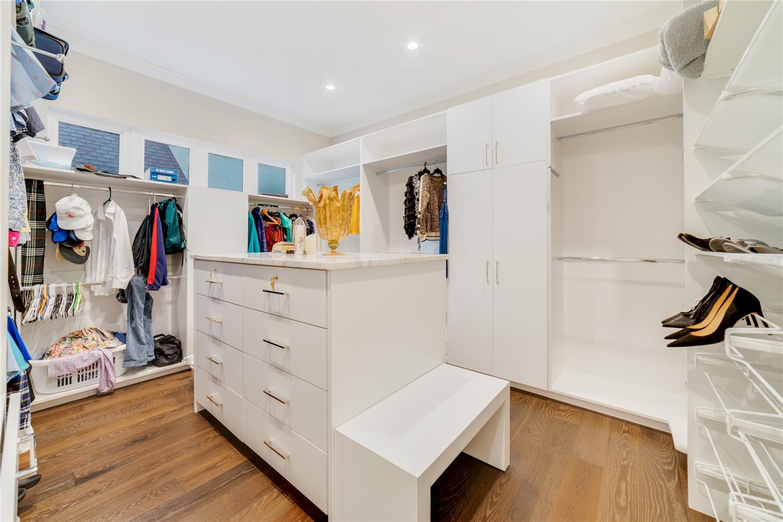 MERRITT PARK - Residential